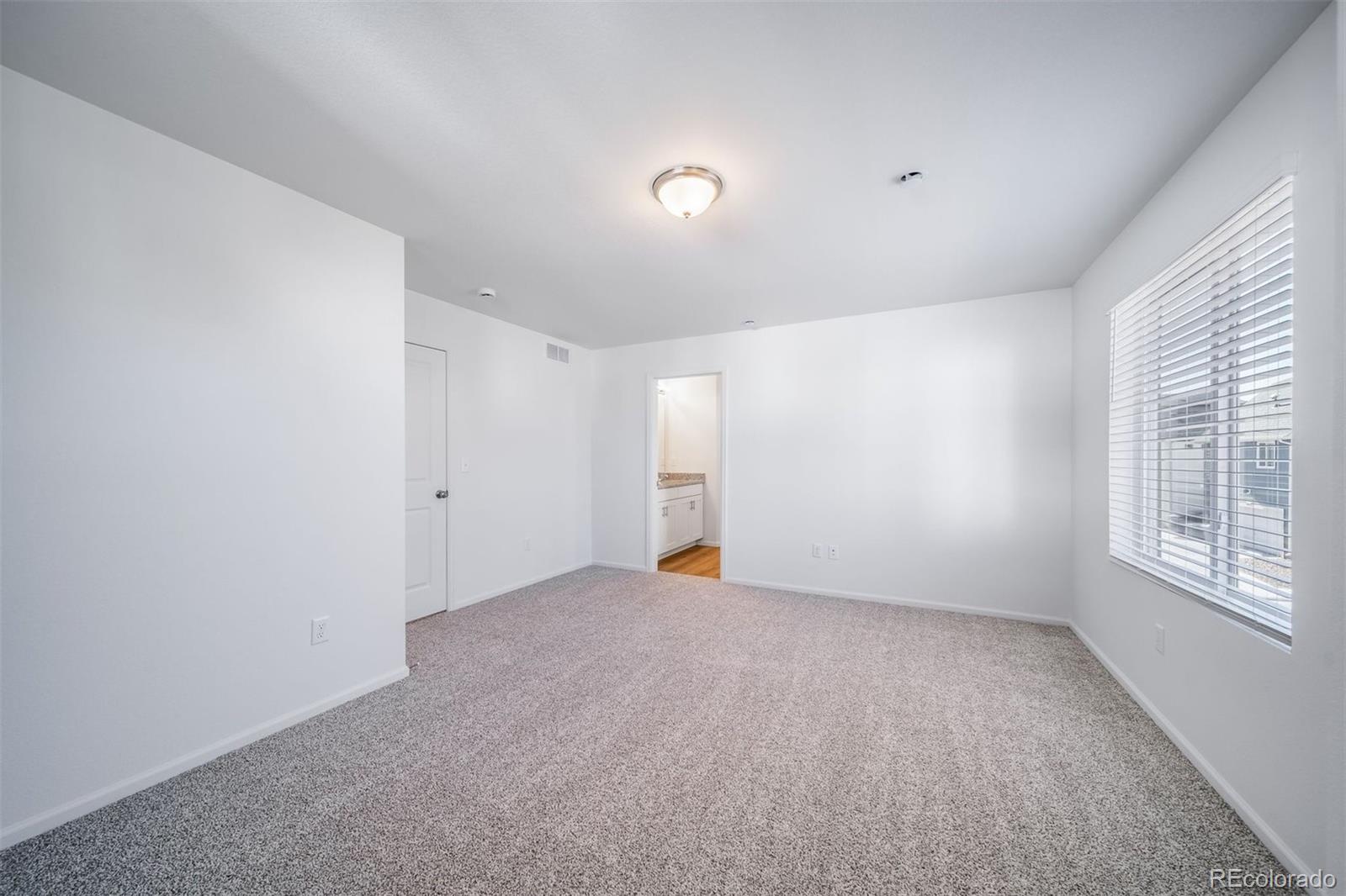 46601 Sunflower Lane Bennett CO 80102