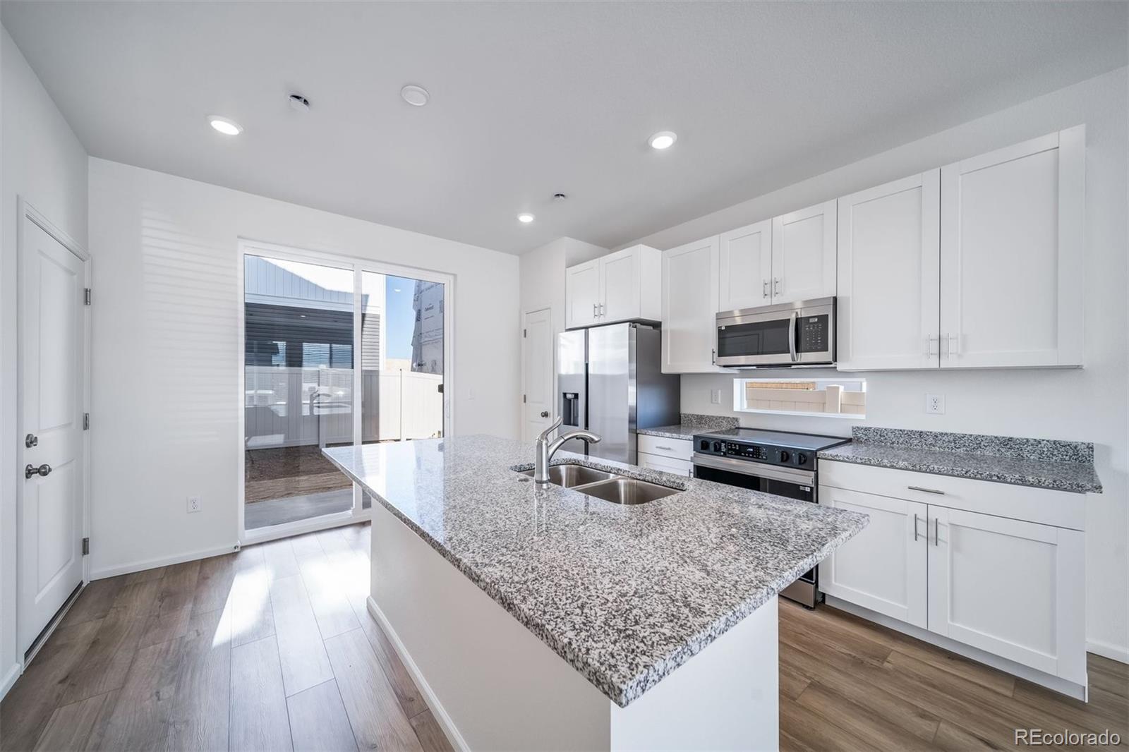 46601 Sunflower Lane Bennett CO 80102