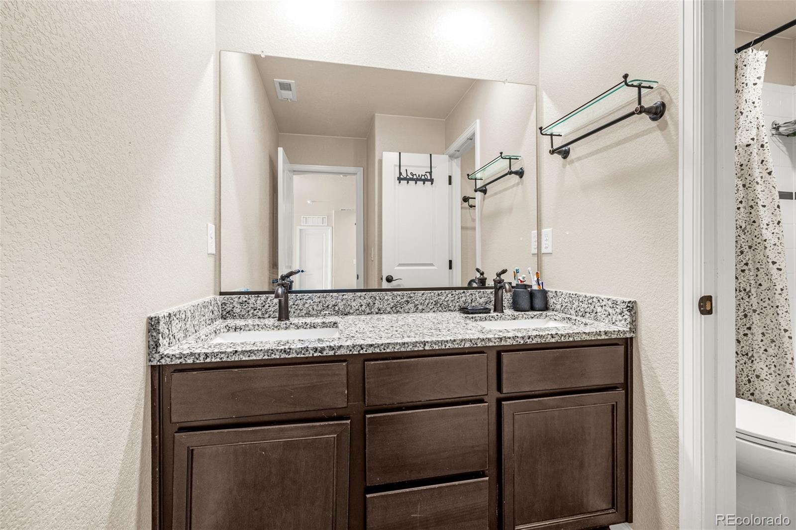 8812 Ventura Street Commerce City CO 80022