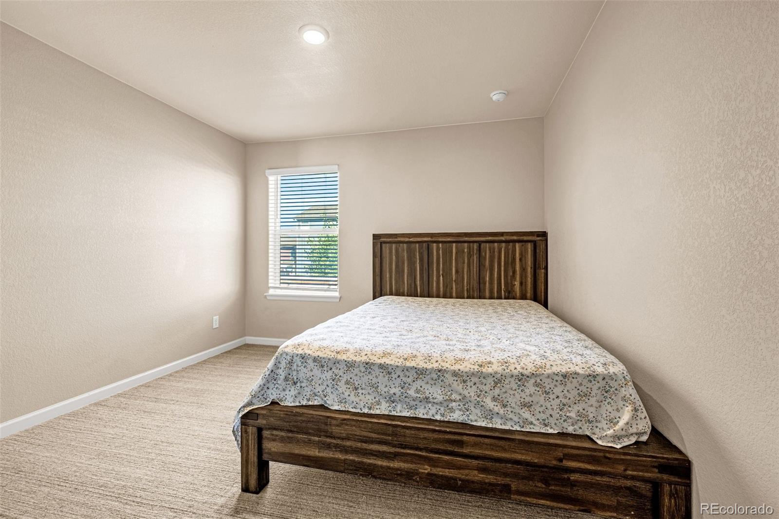 8812 Ventura Street Commerce City CO 80022