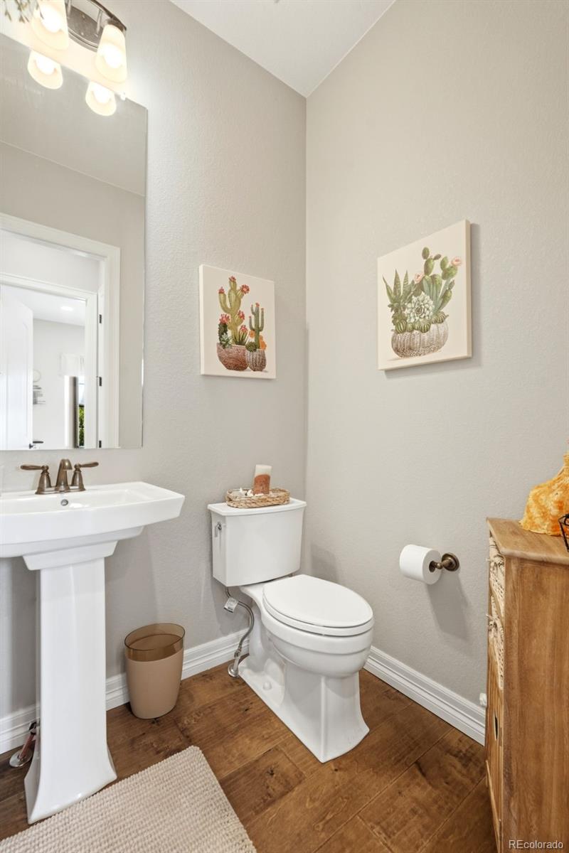 8641 S De Gaulle Court Aurora CO 80016