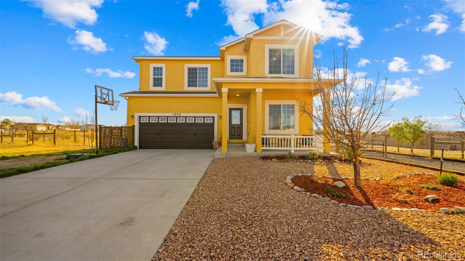 1072 S Avenida Del Oro Pueblo CO 81007