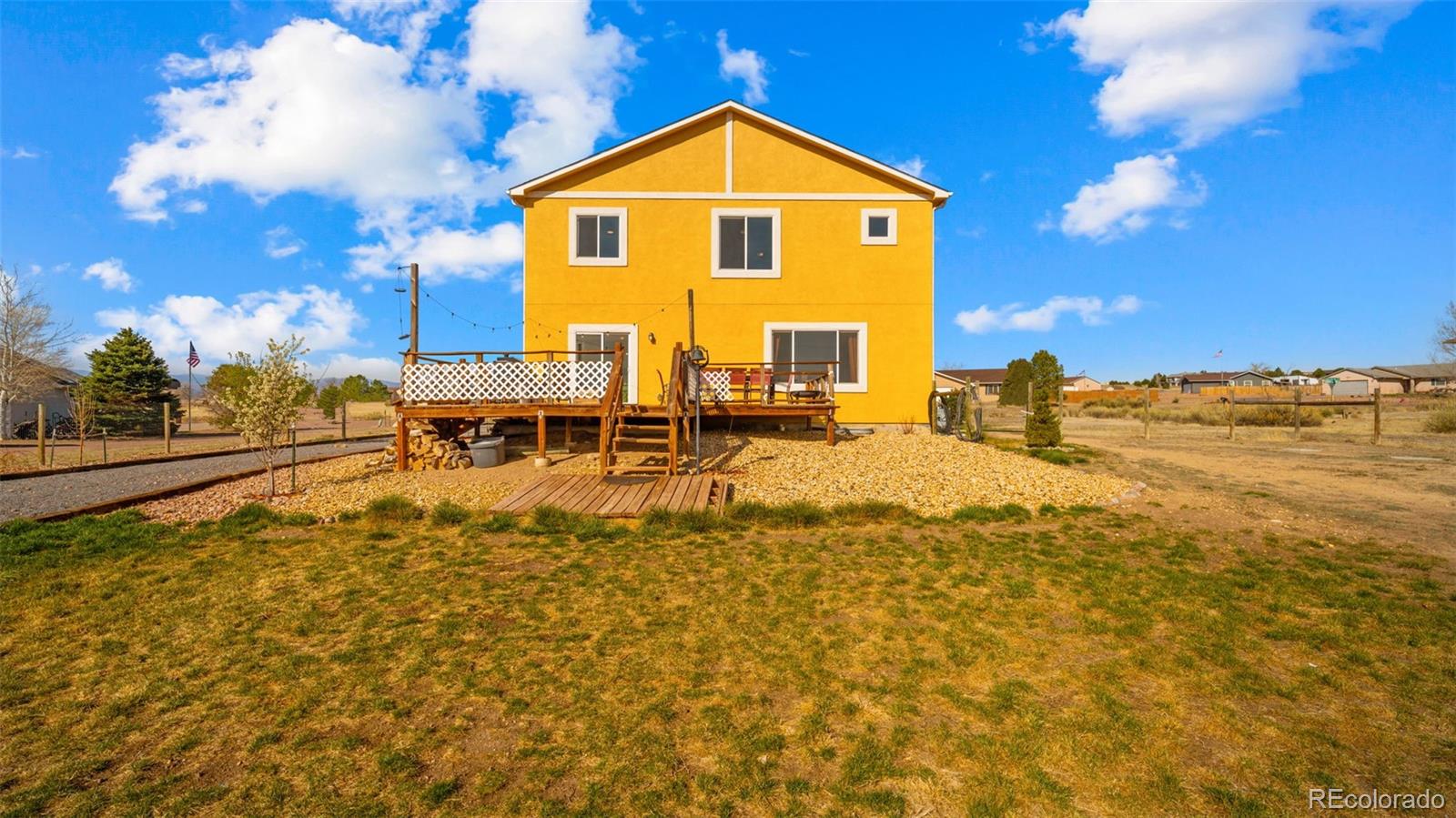 1072 S Avenida Del Oro Pueblo CO 81007