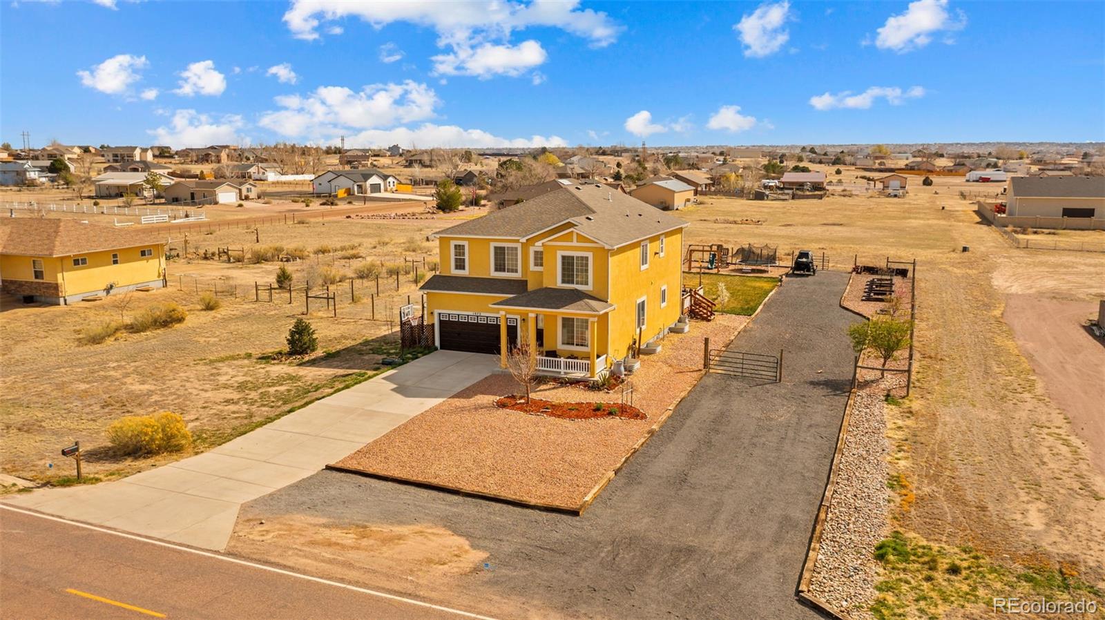1072 S Avenida Del Oro Pueblo CO 81007