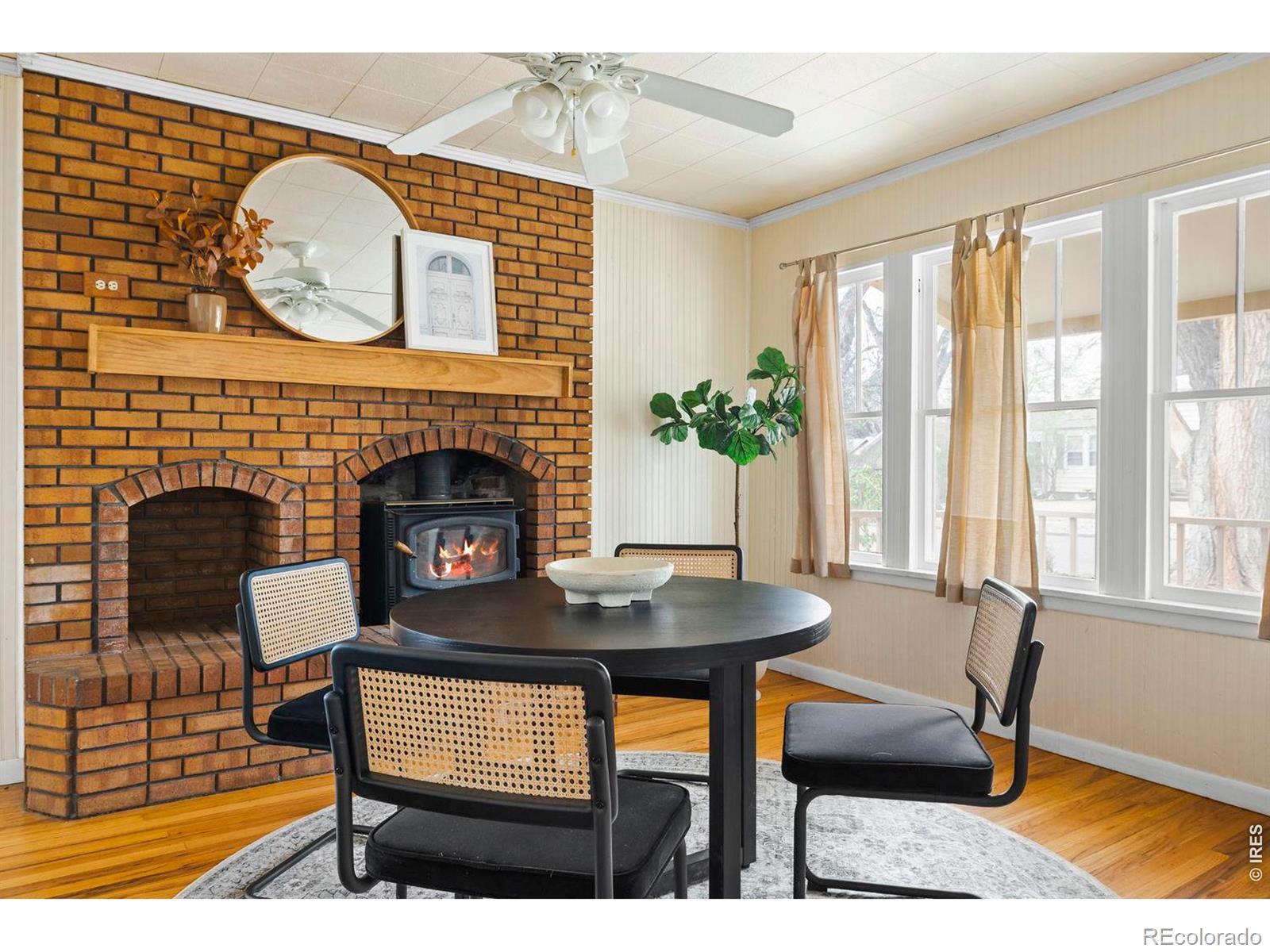 316 Vivian Street Longmont CO 80501