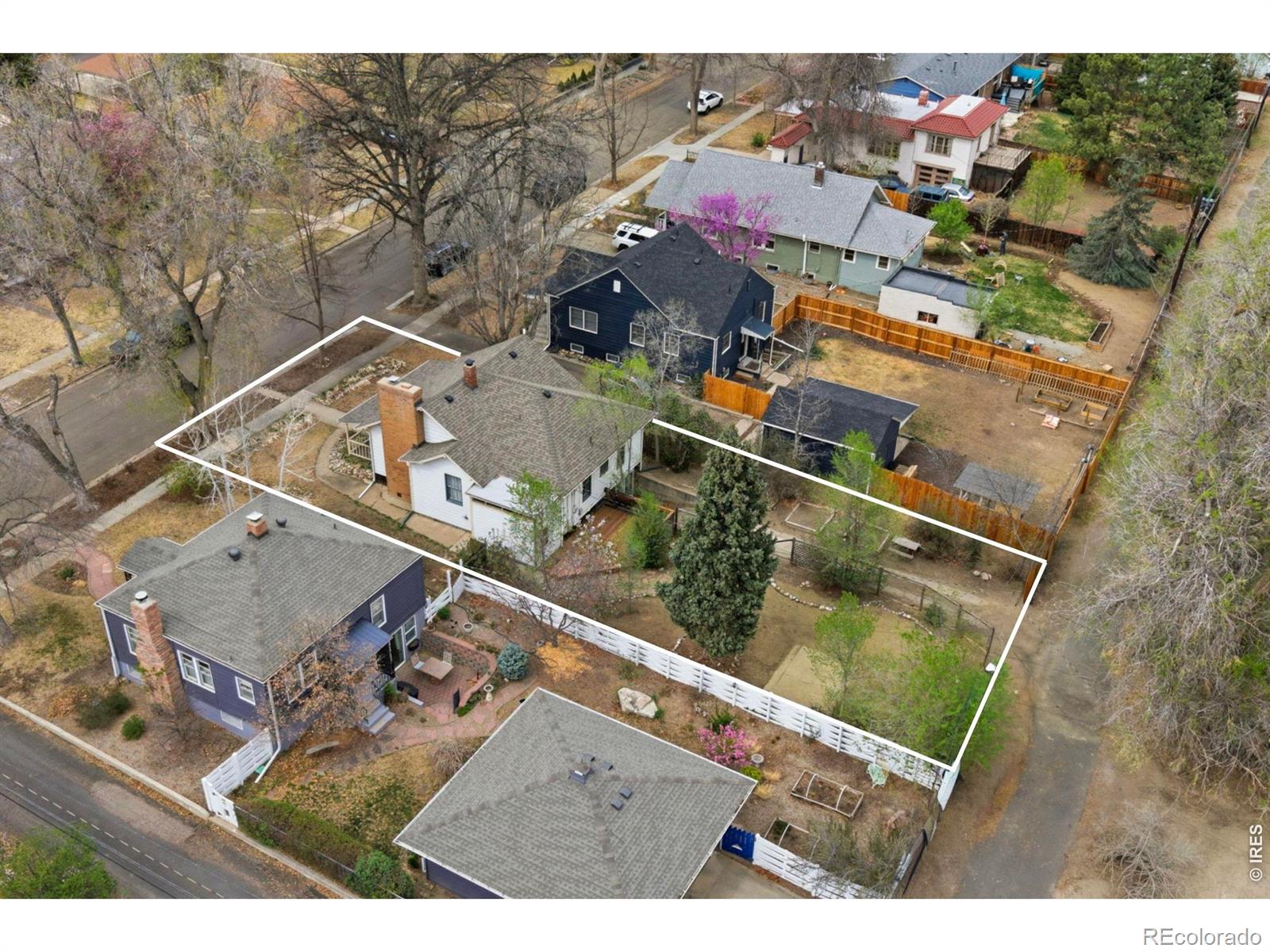 316 Vivian Street Longmont CO 80501