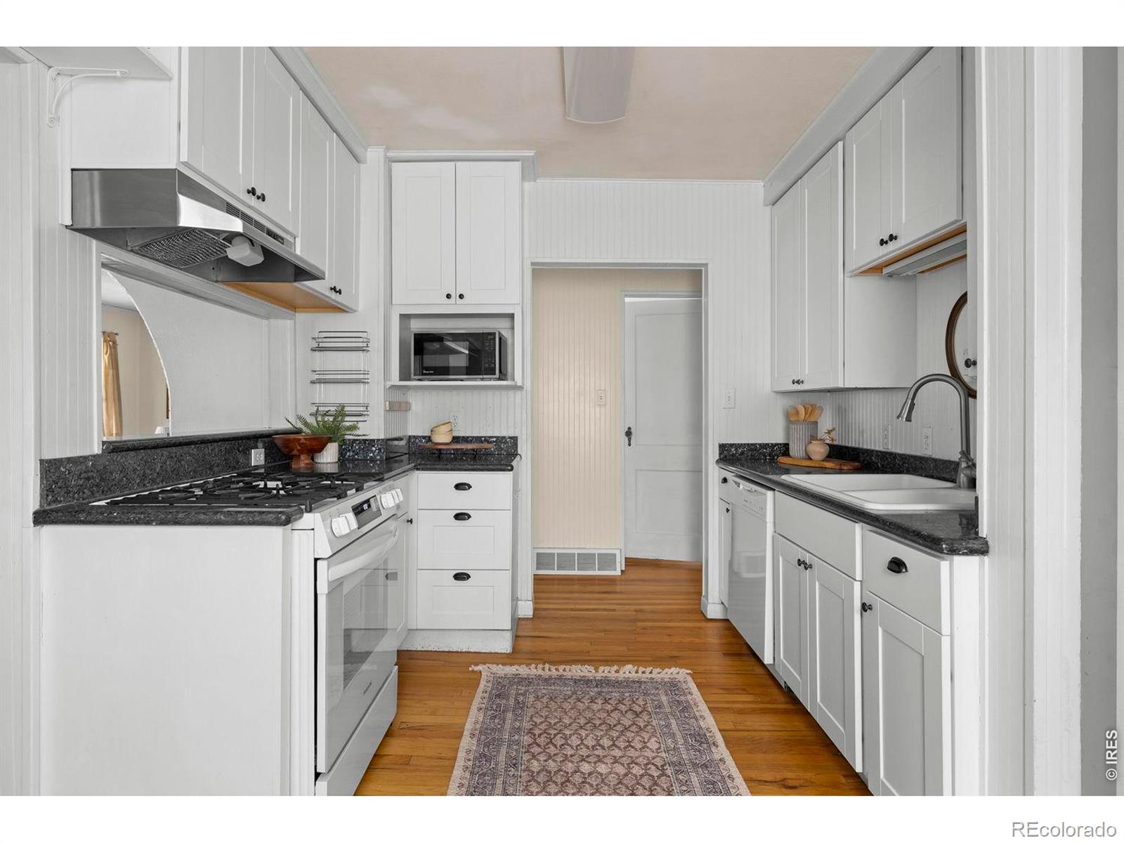 316 Vivian Street Longmont CO 80501