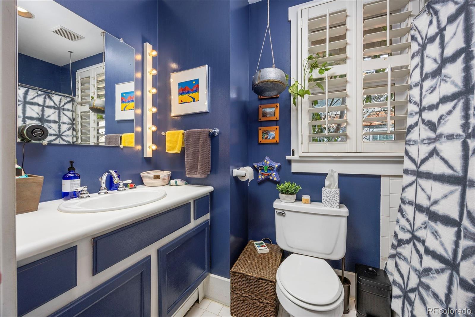 2056 Forest Street Denver CO 80207