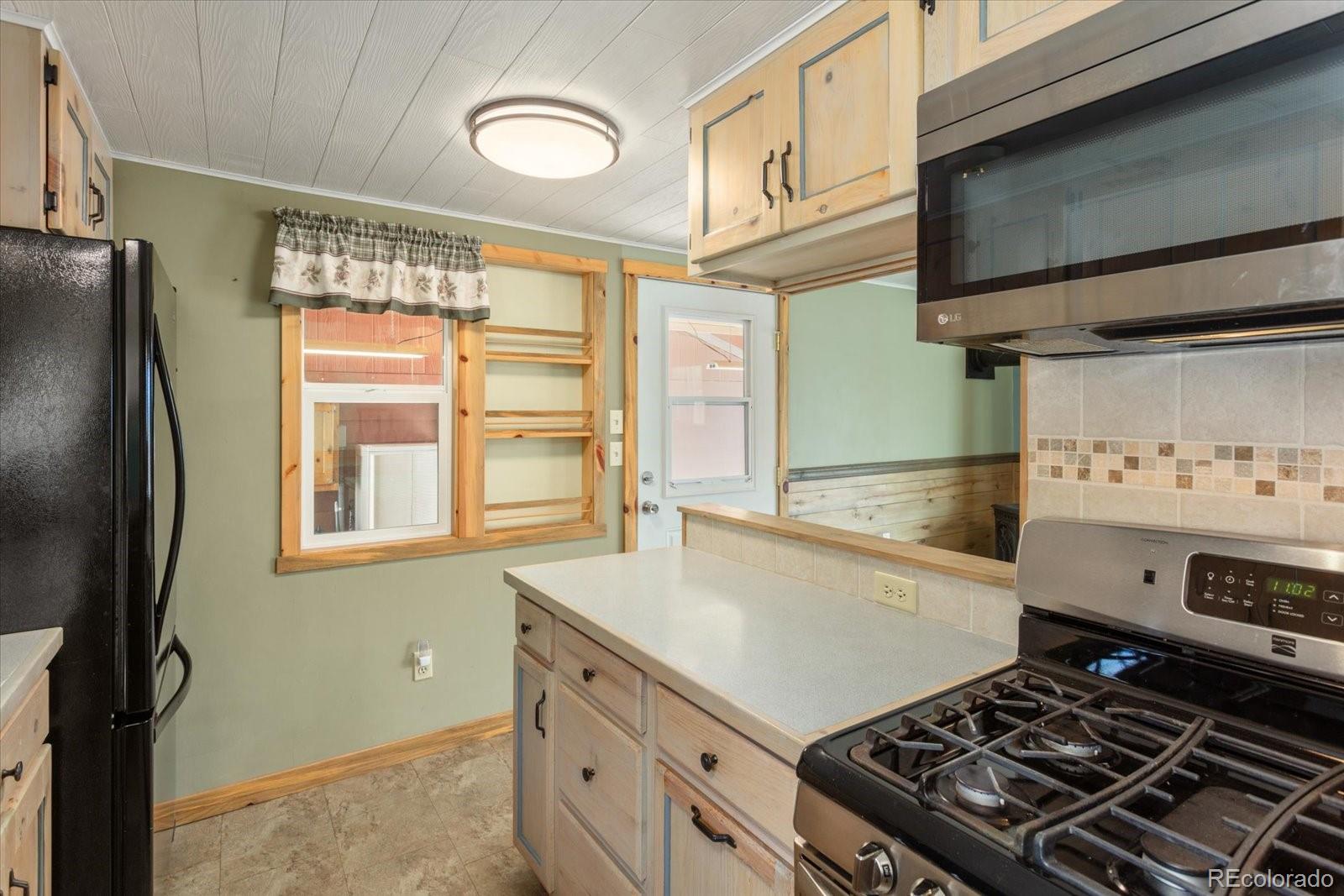 163 Holiday Hills Boulevard Howard CO 81233