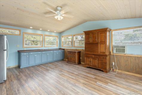 163 Holiday Hills Boulevard Howard CO 81233