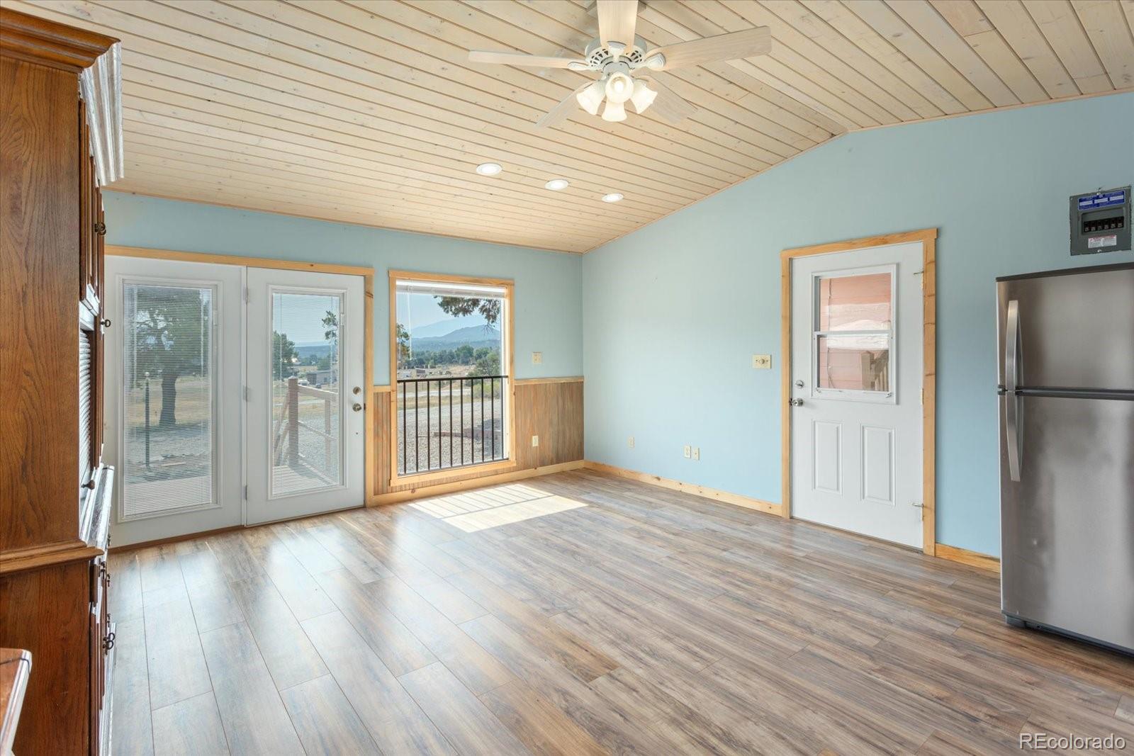 163 Holiday Hills Boulevard Howard CO 81233