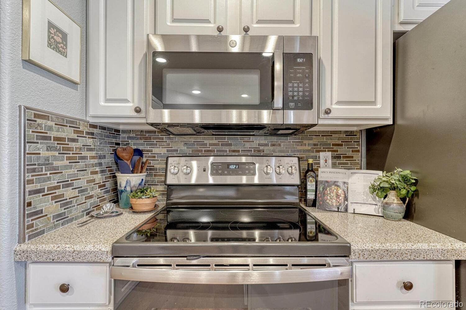 5160 Greenleaf Drive Colorado Springs CO 80919