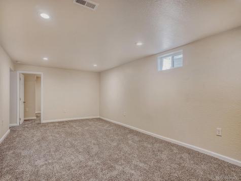 12187 E Exposition Avenue Aurora CO 80012