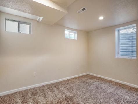 12187 E Exposition Avenue Aurora CO 80012