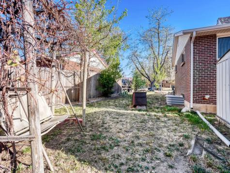 12187 E Exposition Avenue Aurora CO 80012
