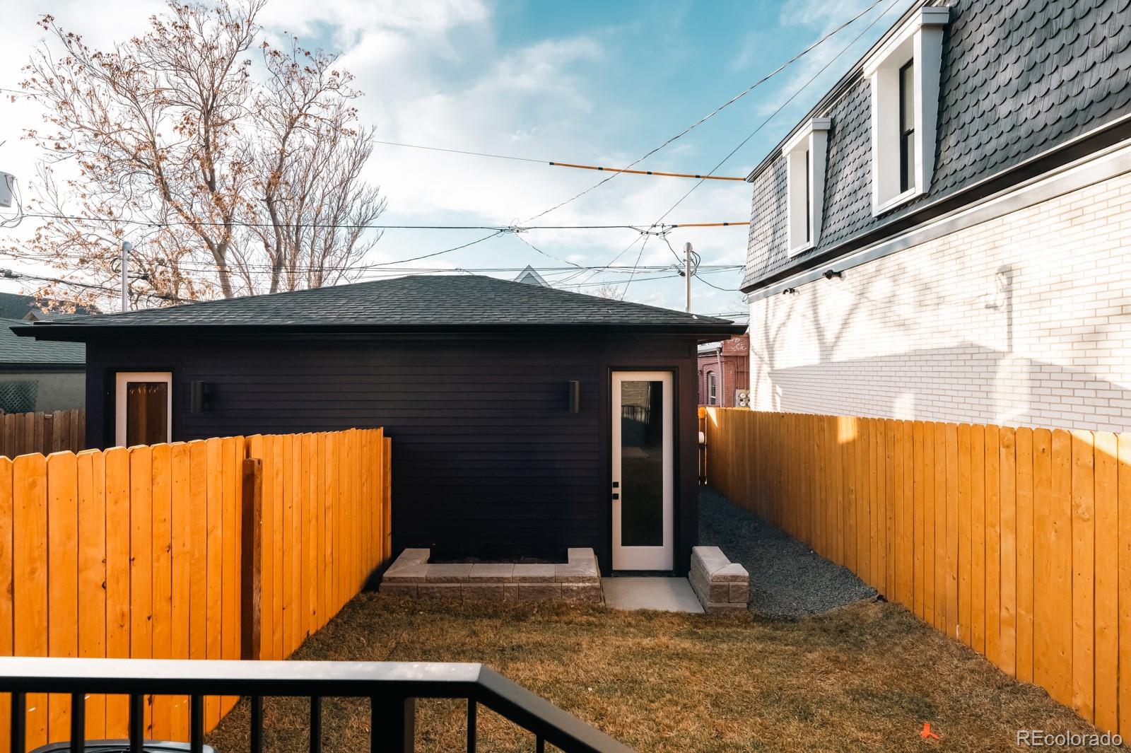 2753 Curtis Street Denver CO 80205