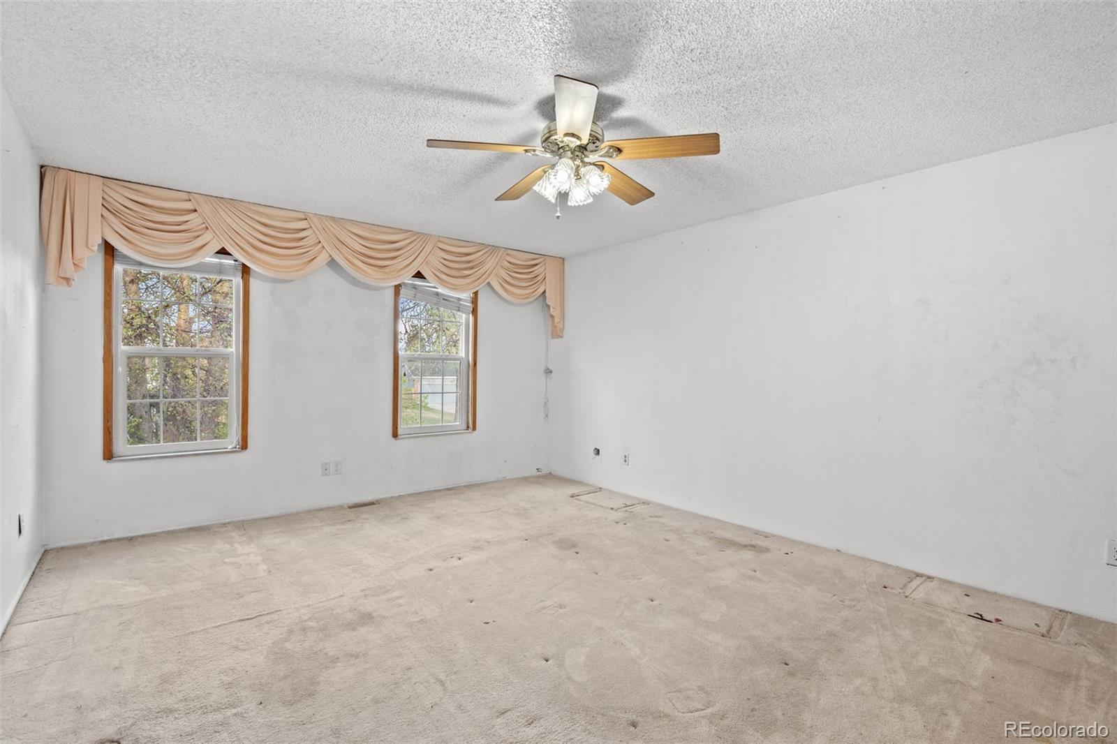 2447 S Evanston Street Aurora CO 80014