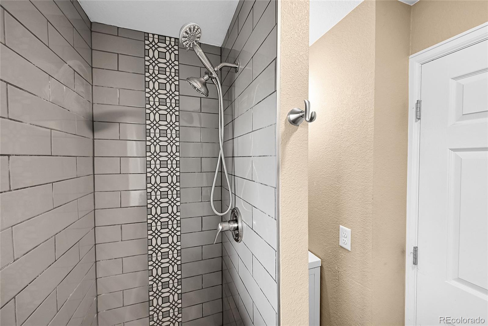 4642 Eureka Court Denver CO 80239