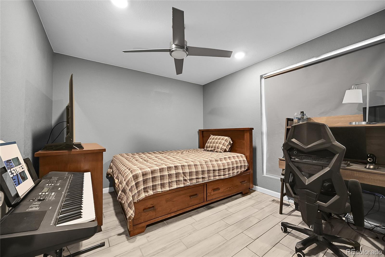 4642 Eureka Court Denver CO 80239