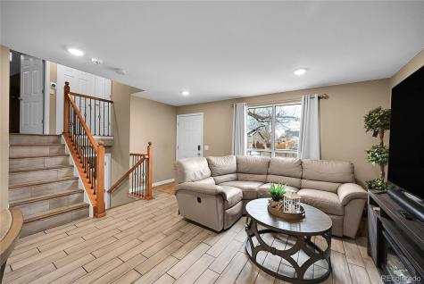 4642 Eureka Court Denver CO 80239