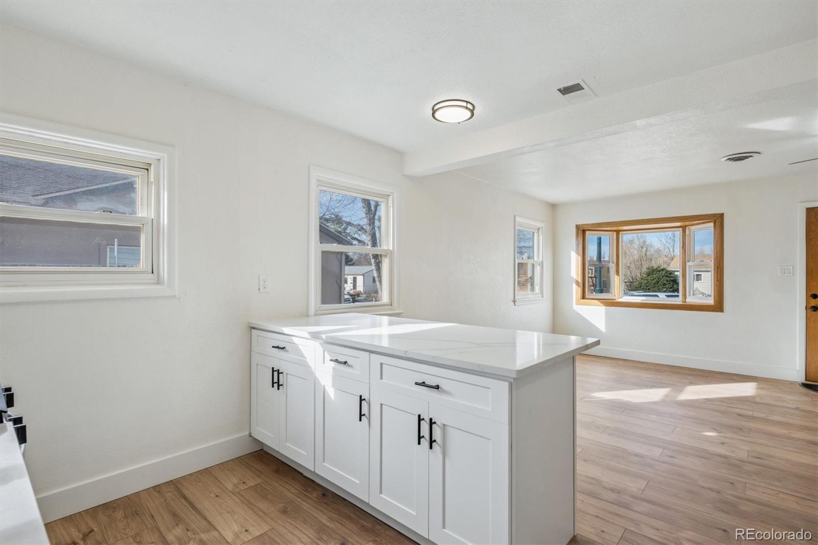 936 Meade Denver CO 80204