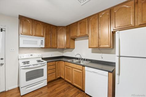 880 Tucson Street Aurora CO 80011