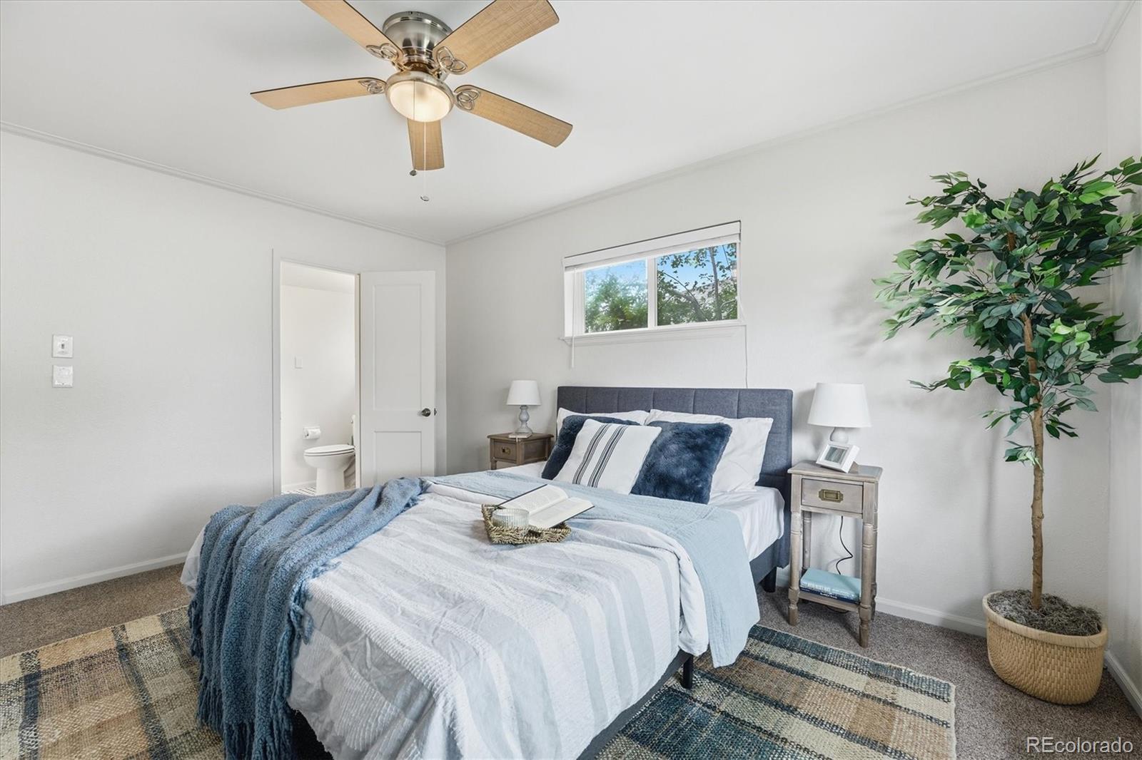 880 Tucson Street Aurora CO 80011