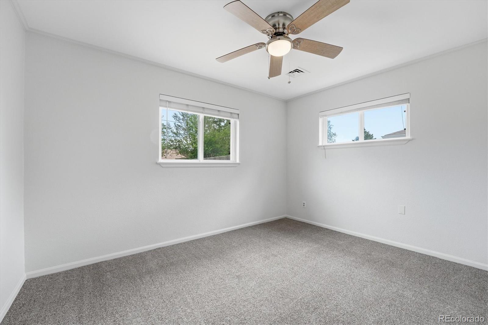 880 Tucson Street Aurora CO 80011
