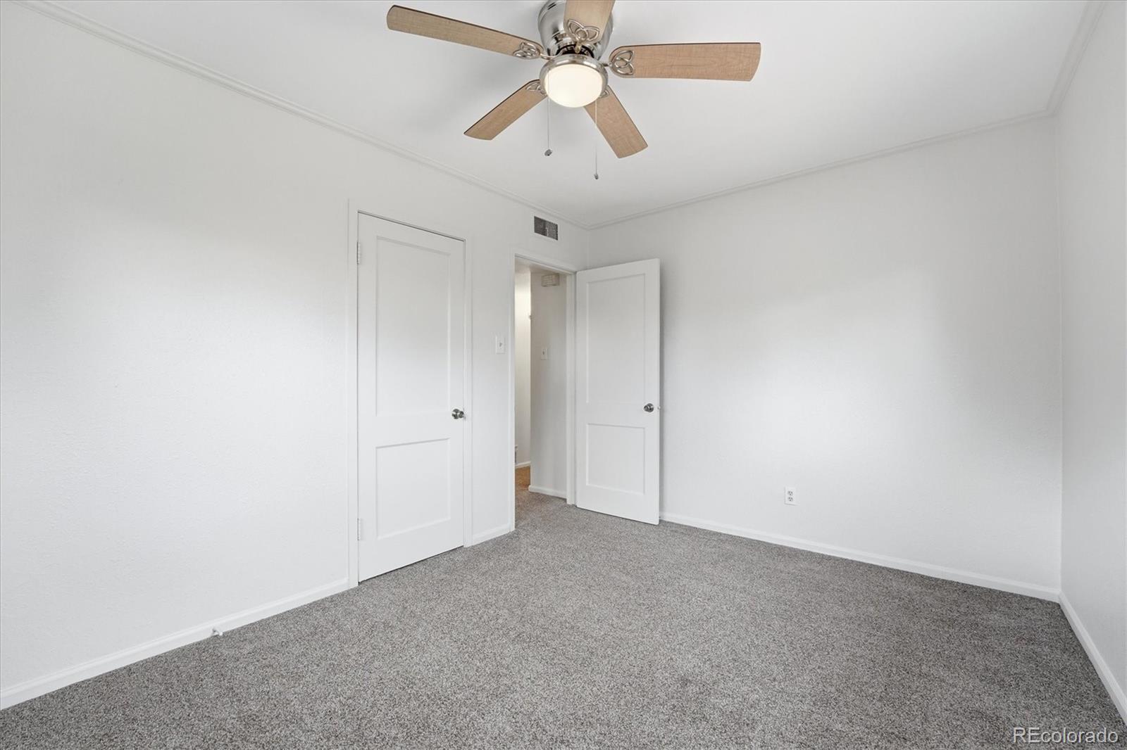 880 Tucson Street Aurora CO 80011