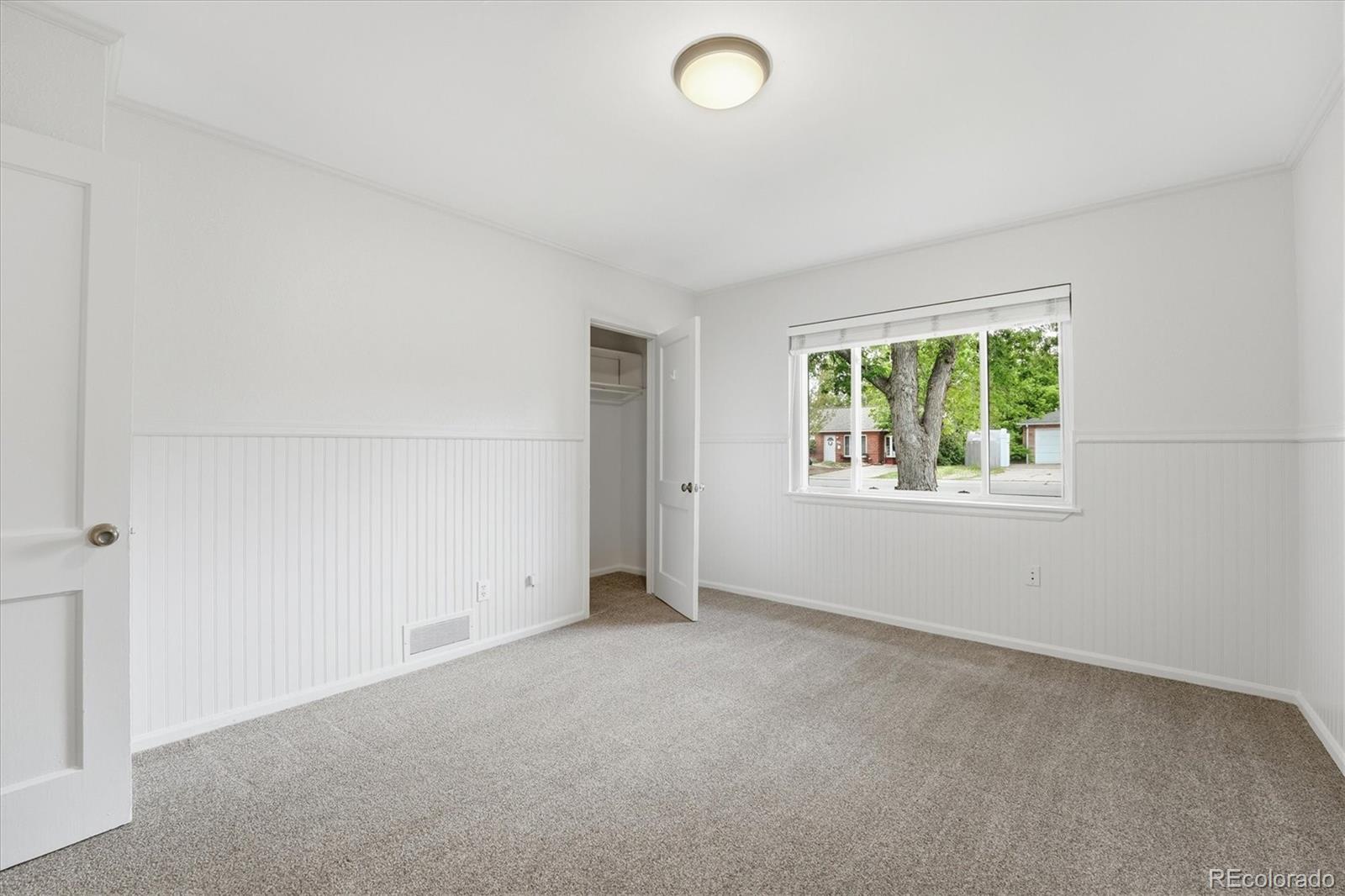 880 Tucson Street Aurora CO 80011