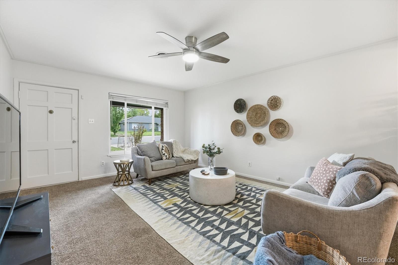 880 Tucson Street Aurora CO 80011