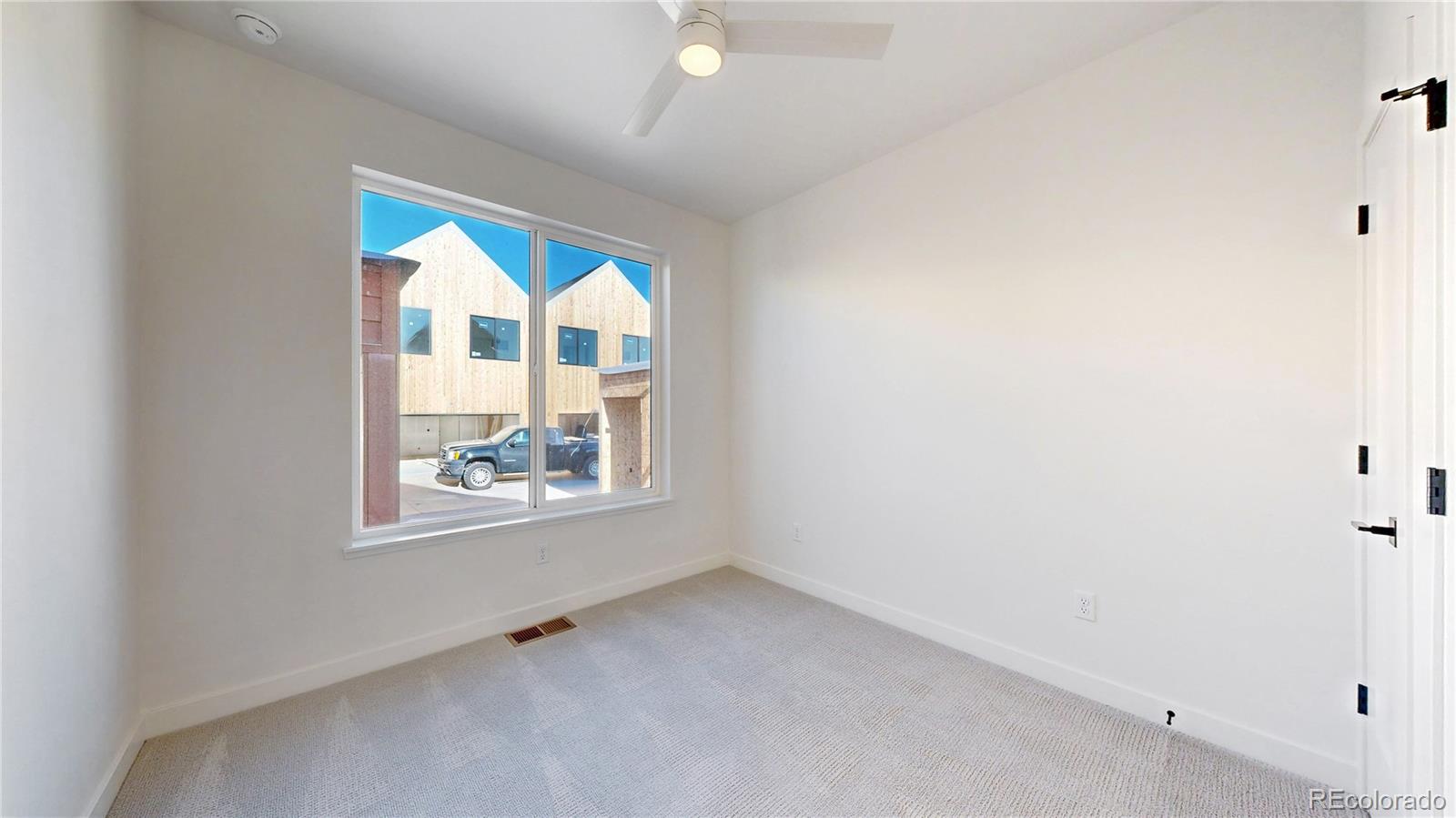 893 Harvest Moon Drive Longmont CO 80501