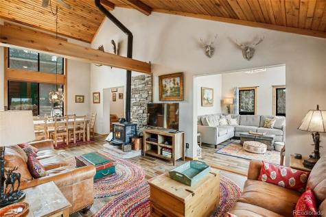 34 Nebraska Circle Florissant CO 80816