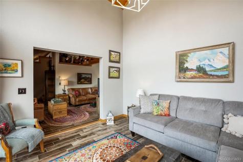 34 Nebraska Circle Florissant CO 80816