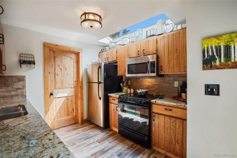 34 Nebraska Circle Florissant CO 80816