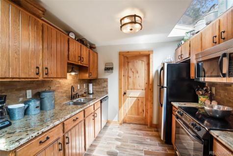 34 Nebraska Circle Florissant CO 80816