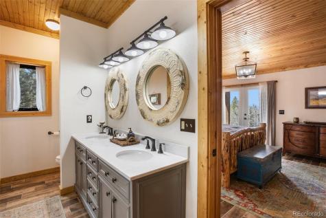 34 Nebraska Circle Florissant CO 80816