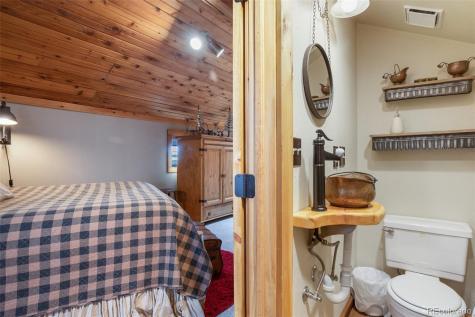 34 Nebraska Circle Florissant CO 80816