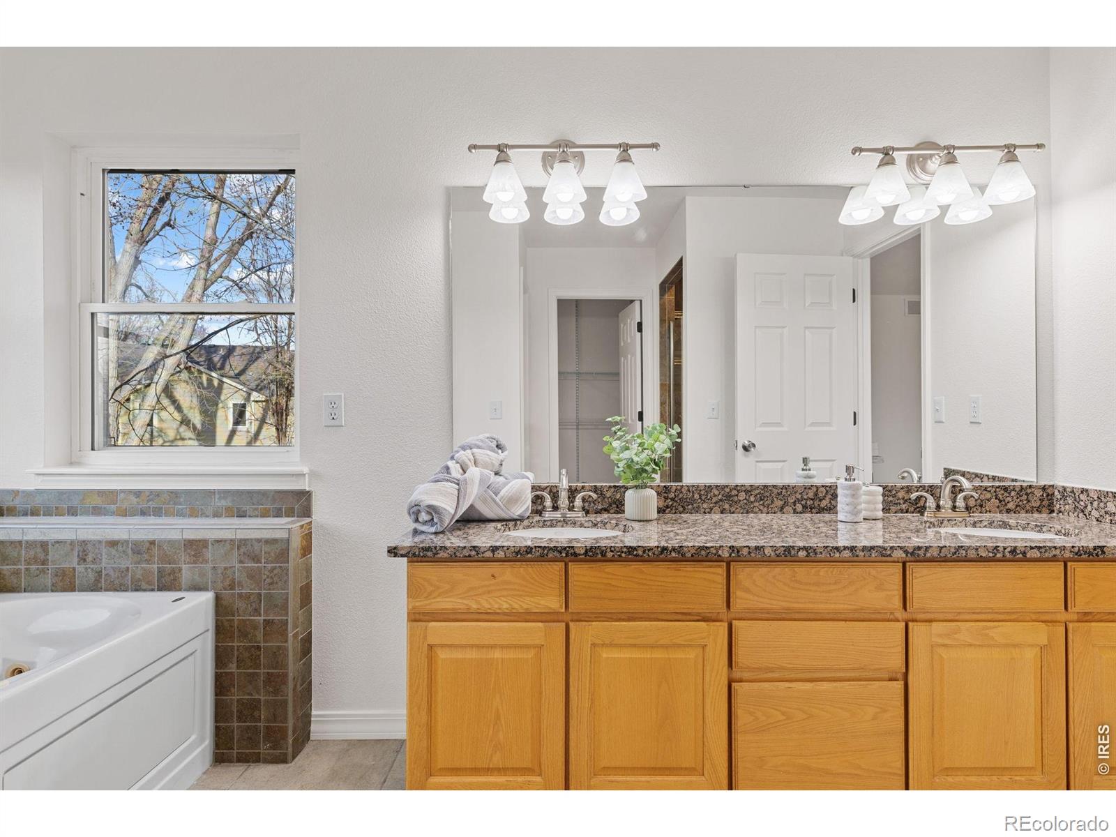 2307 Bluebird Drive Longmont CO 80504