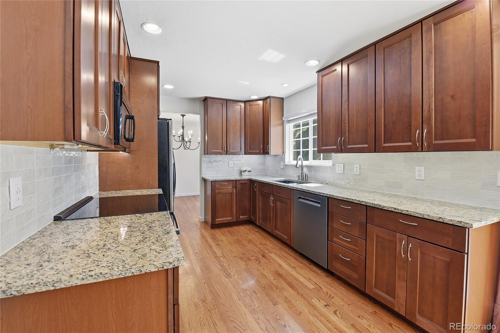 9776 W Morraine Avenue Littleton CO 80127
