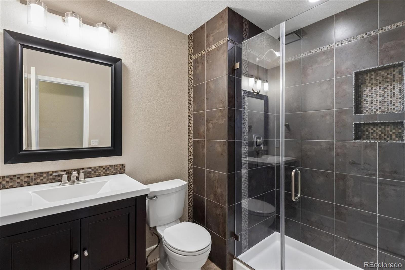 8310 W Fairview Avenue Littleton CO 80128