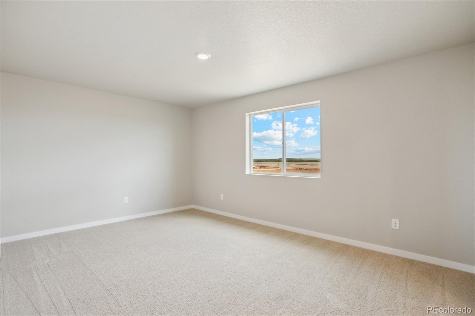 48290 Shetland Drive Bennett CO 80102