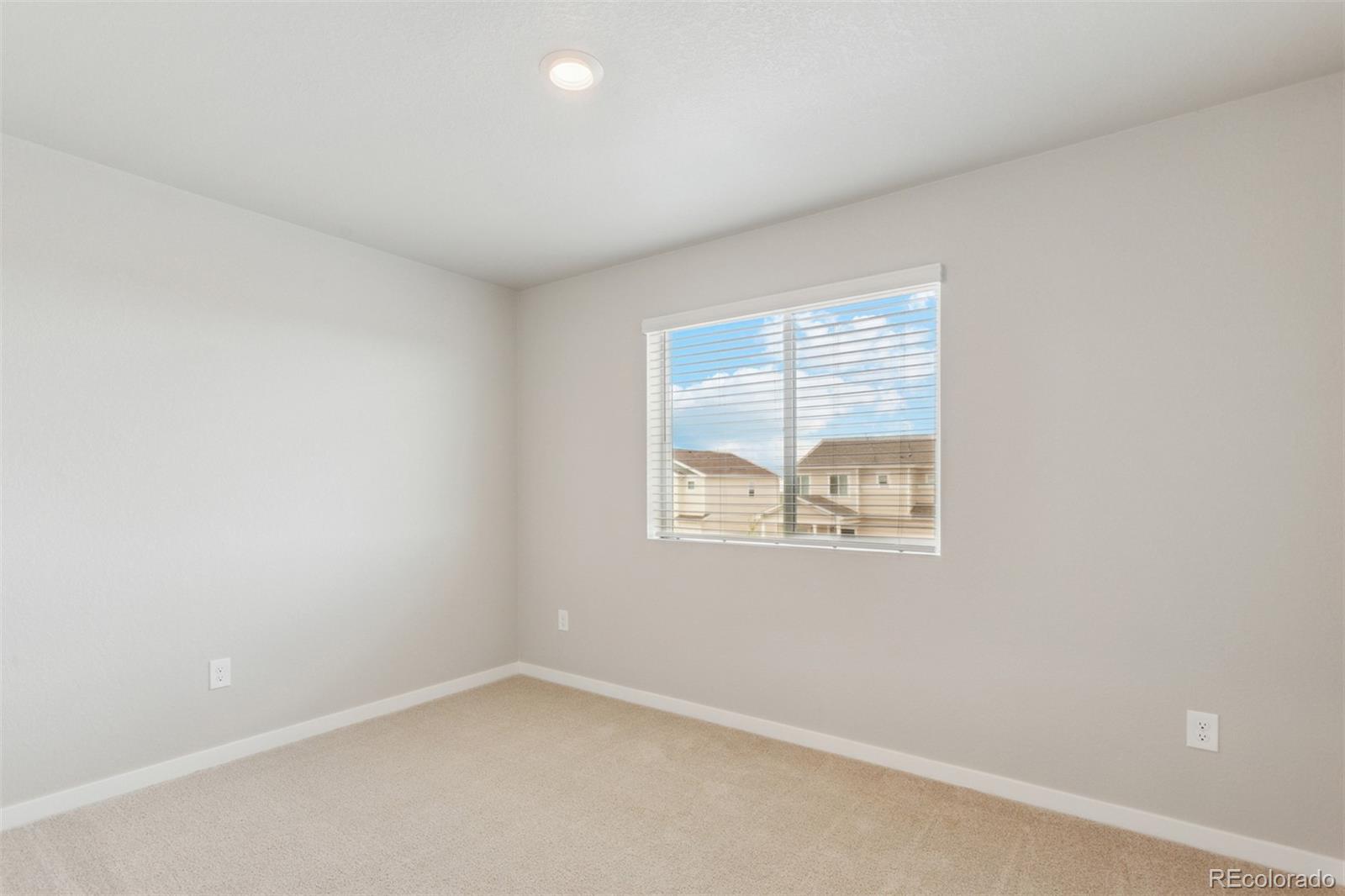 48290 Shetland Drive Bennett CO 80102