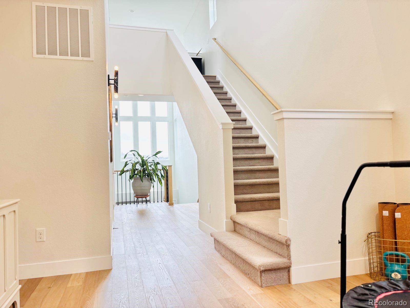 6058 Beeler Court Denver CO 80238