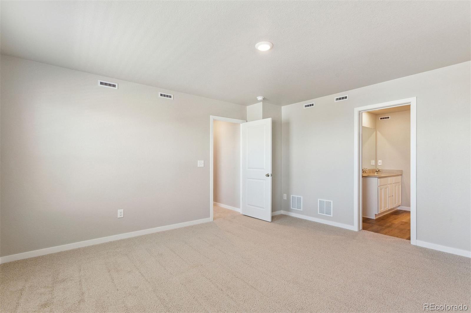 48205 Shetland Drive Bennett CO 80102