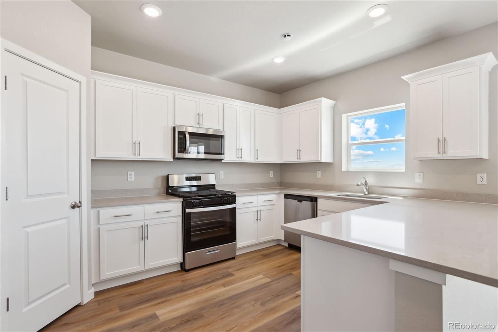 48205 Shetland Drive Bennett CO 80102