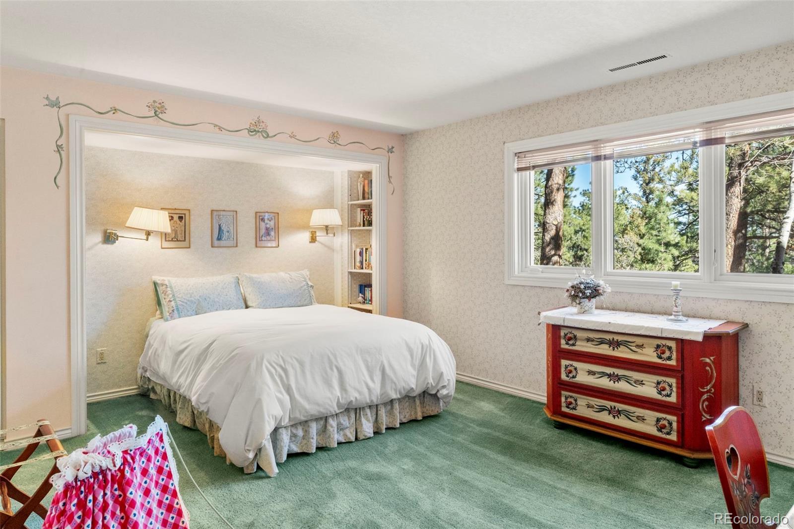 53 Upland Road Colorado Springs CO 80906