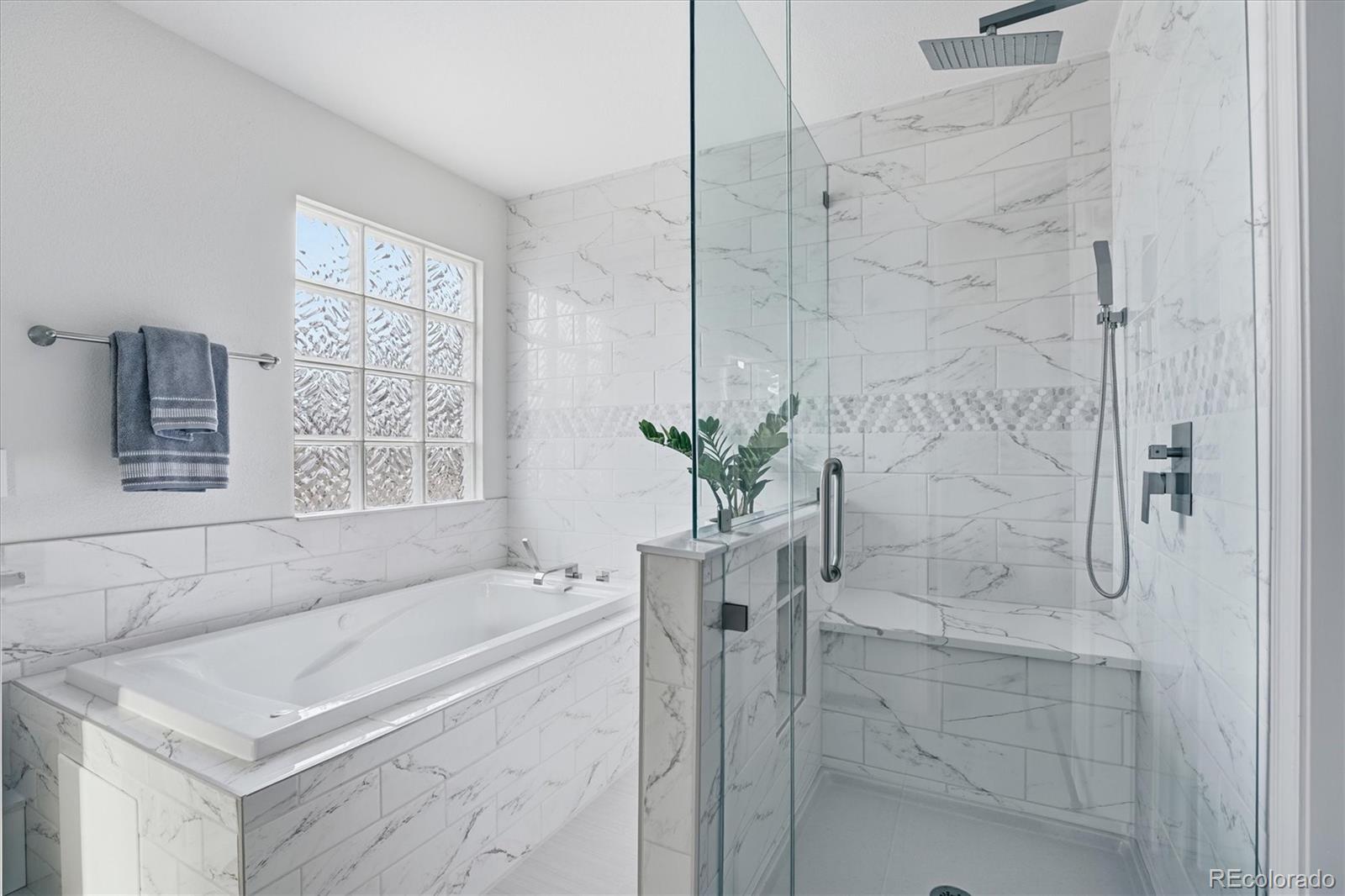 1011 S Valentia Street Denver CO 80247