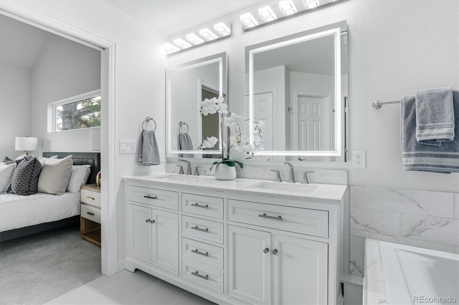 1011 S Valentia Street Denver CO 80247