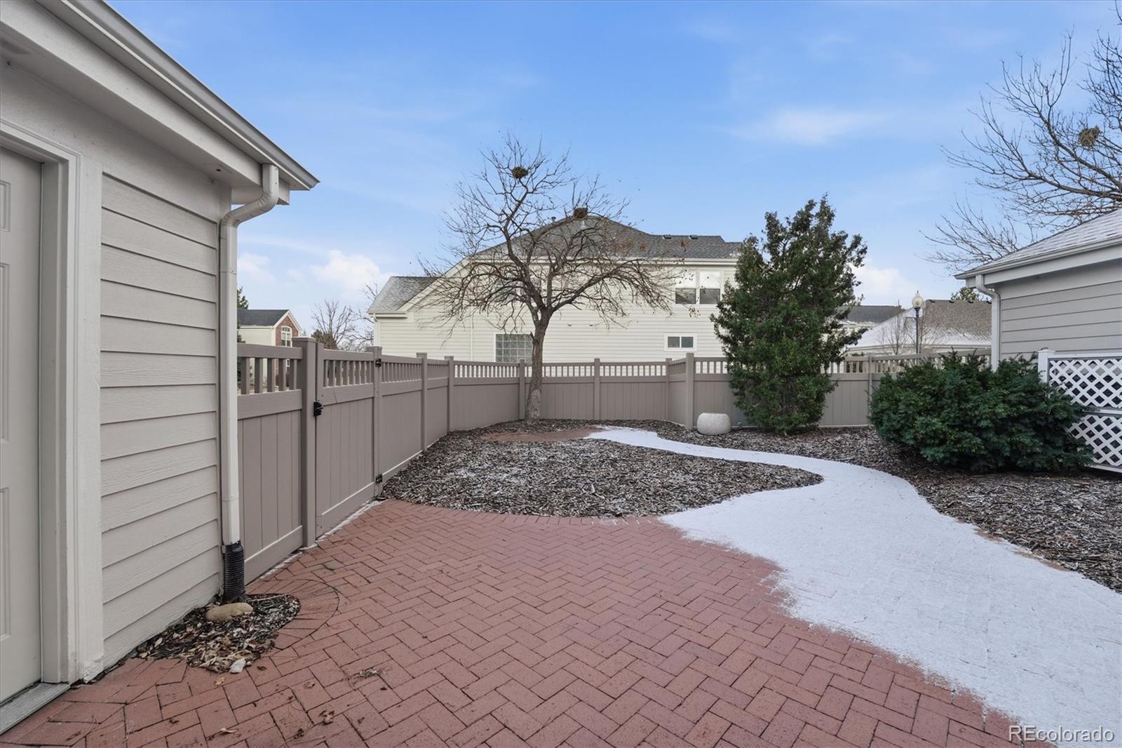 1011 S Valentia Street Denver CO 80247